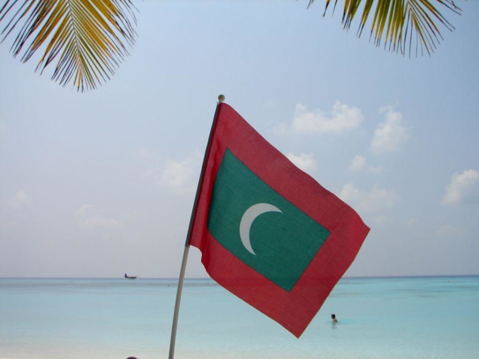 Flagge Kuredu Island Resort & Spa