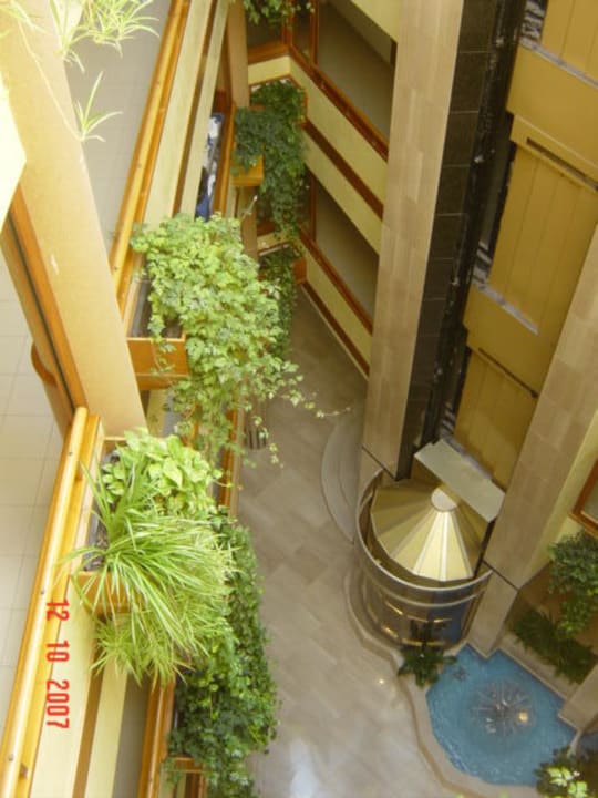 Aufzug Hotel GHT Aquarium & Spa