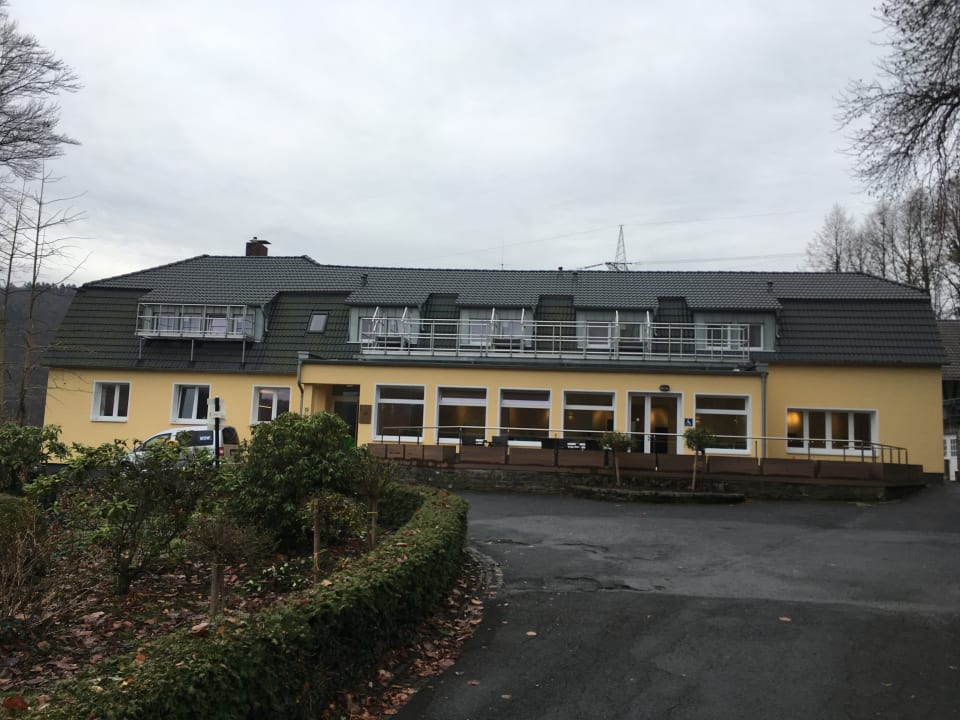 Außenansicht Waldhaus Herrchen