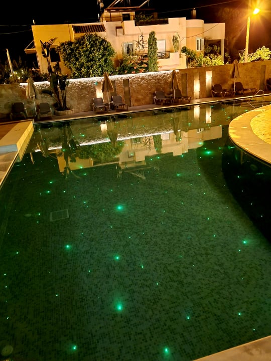 Pool Cactus Beach