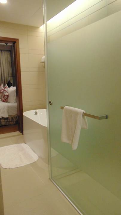 Zimmer Movenpick Hotel & Convention Centre KLIA