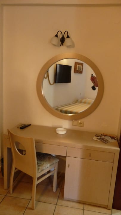Zimmer Alianthos Garden Hotel