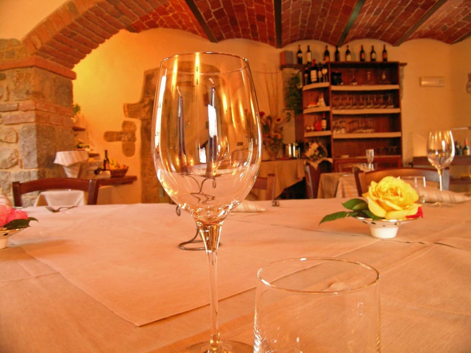 Ristorante Monna Givevra Hotel Le Pozze Di Lecchi