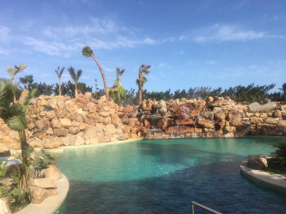 Pool Fort Arabesque Resort, Spa & Villas