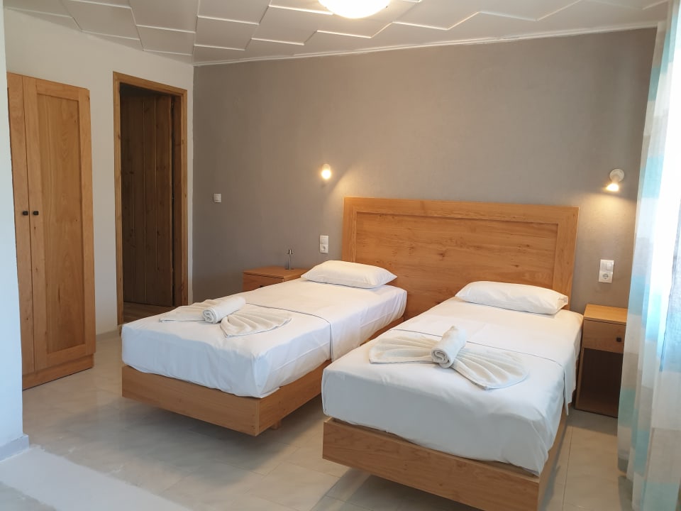 Zimmer Apartments und Studios Xenophon