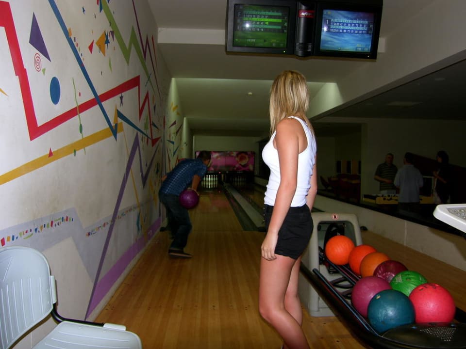 Bowling place Sealife Buket Resort & Beach