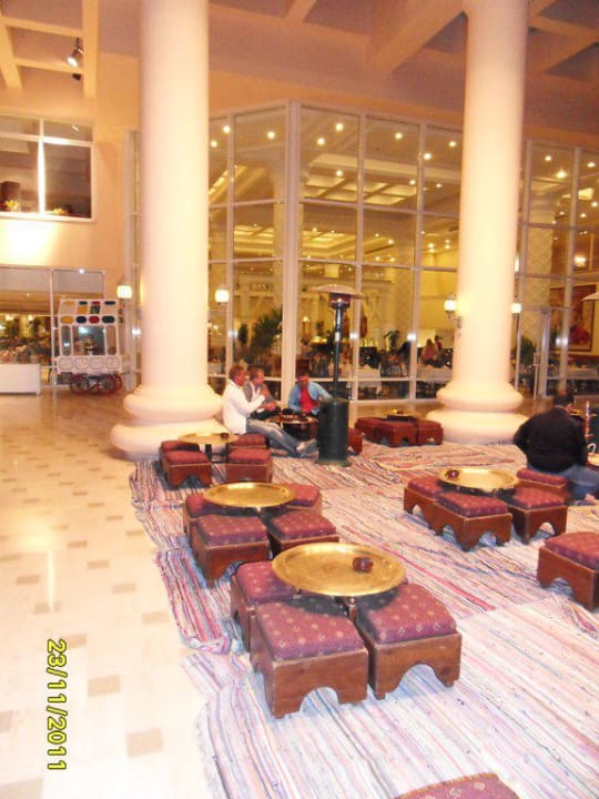 Shishalounge im Royal Azur LABRANDA Royal Makadi