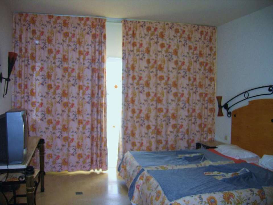 Номер Hotel Yasmine Beach Resort
