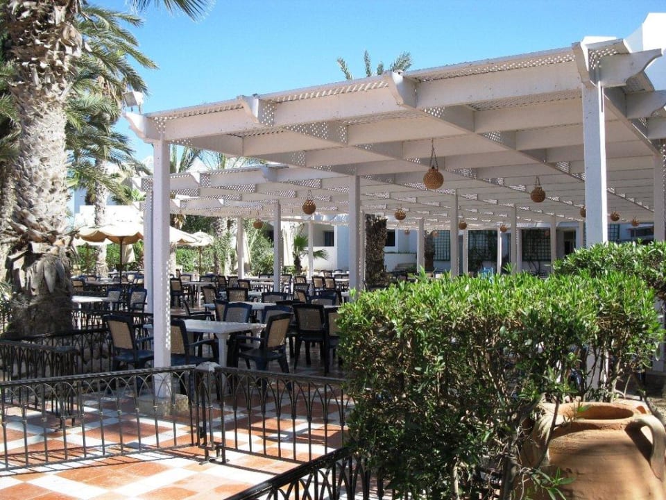 Außenbereich des Restaurants Club Marmara Palm Beach Djerba