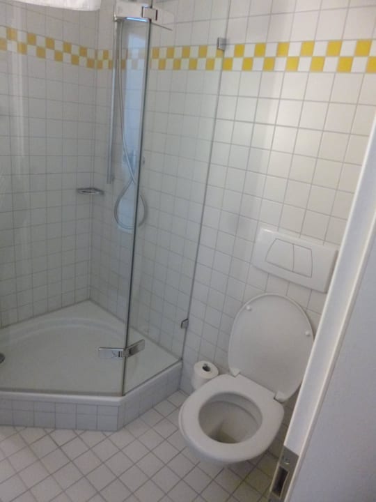 Dusche und WC Klostergasthof Roggenburg