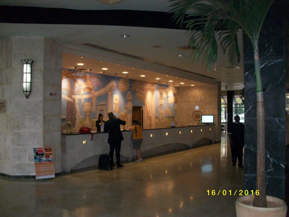 Rezeption Memories Miramar Havana