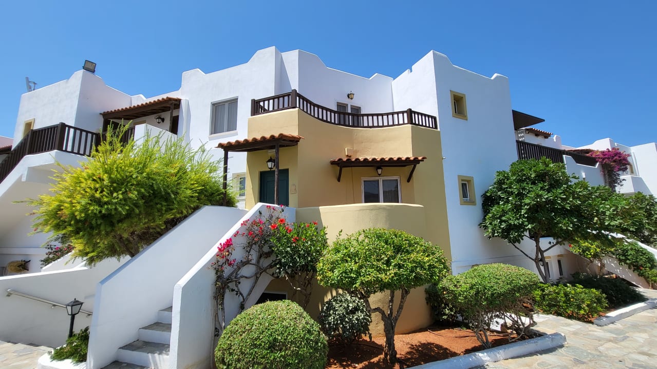 Außenansicht Alexander Beach Hotel & Village Resort