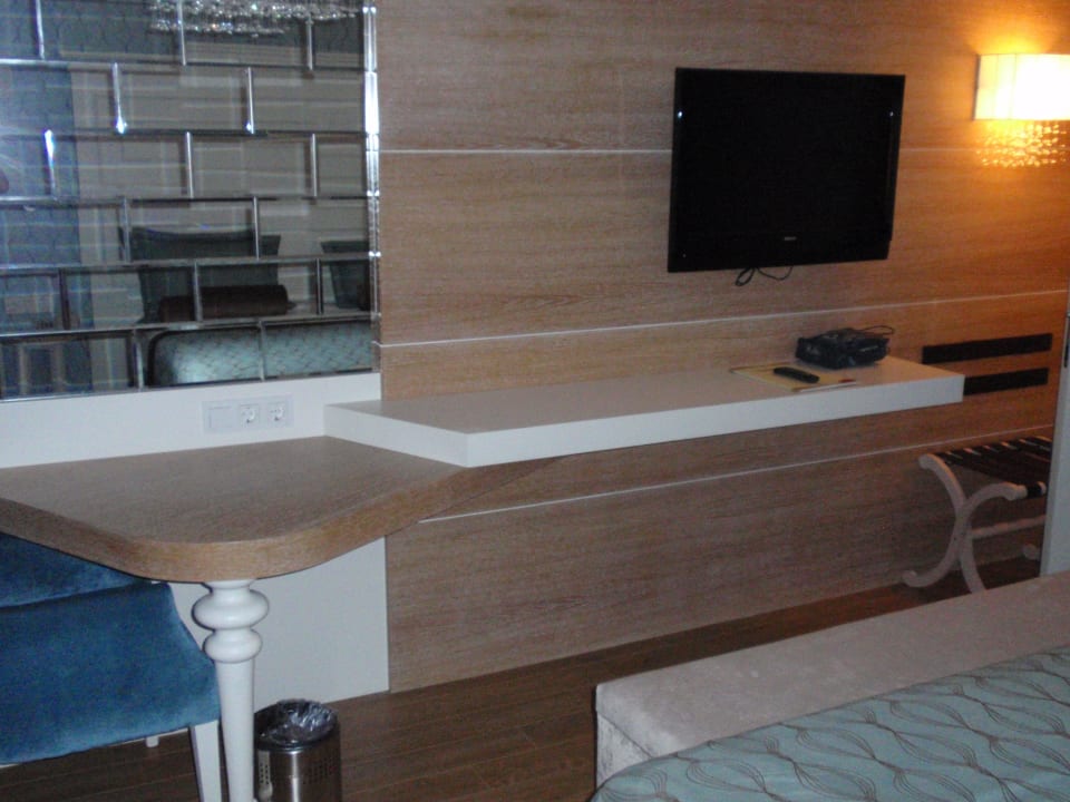 Fernseher und Schreibtisch Sentido Trendy Verbena Beach