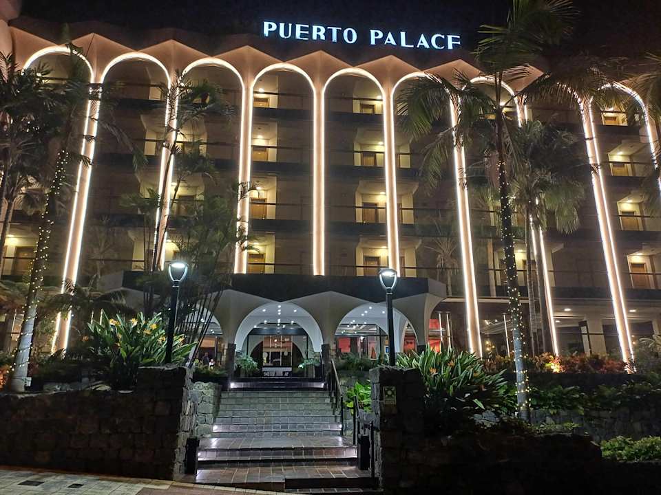 Außenansicht Hotel Puerto Palace
