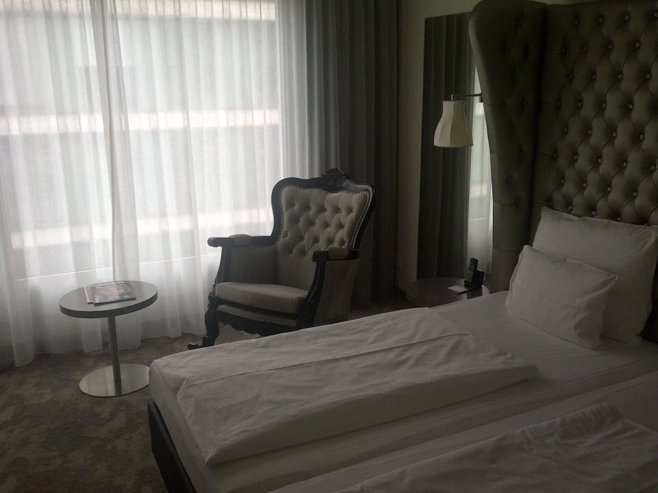 Zimmer  ARCOTEL John F. Berlin