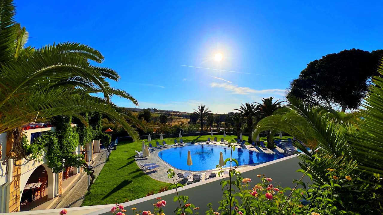 Pool Ekaterini Hotel