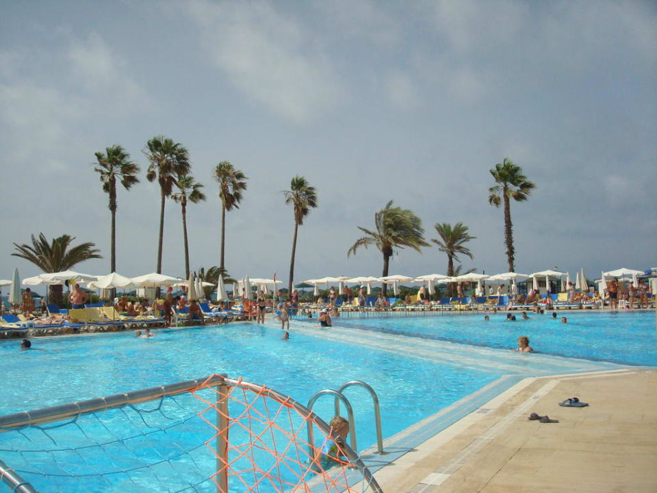 Pool Adora Hotel & Resort