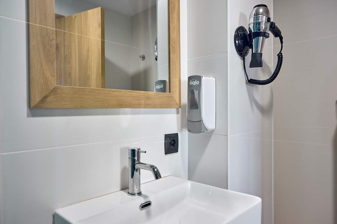 Zimmer Ahoi! Urban Beach Hotel