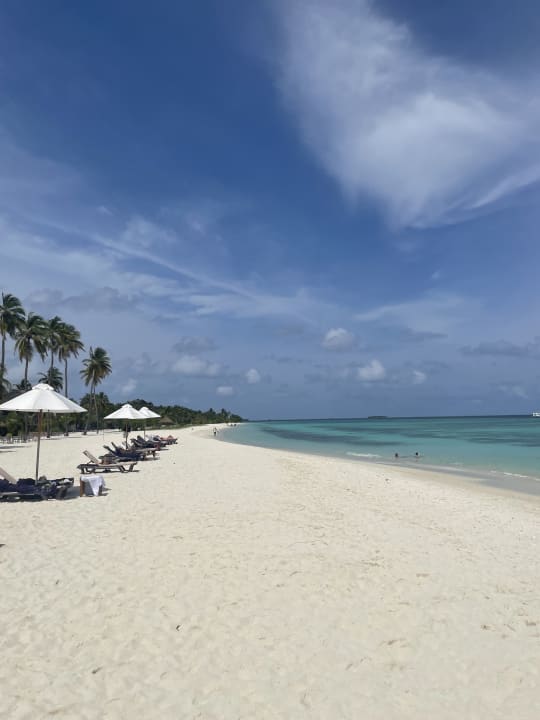 Strand Kuredu Island Resort & Spa