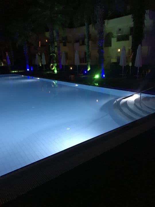 Pool Dream Family Club