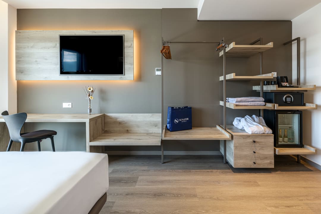 Zimmer Senator Gandia Hotel