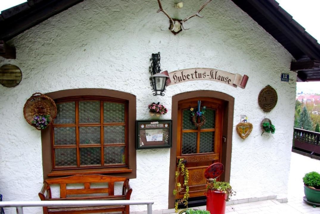 Eingang zur Pension Wohnung  Pension Hubertusklause