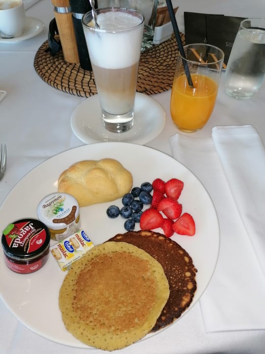 Gastro Valamar Girandella Designed for Adults