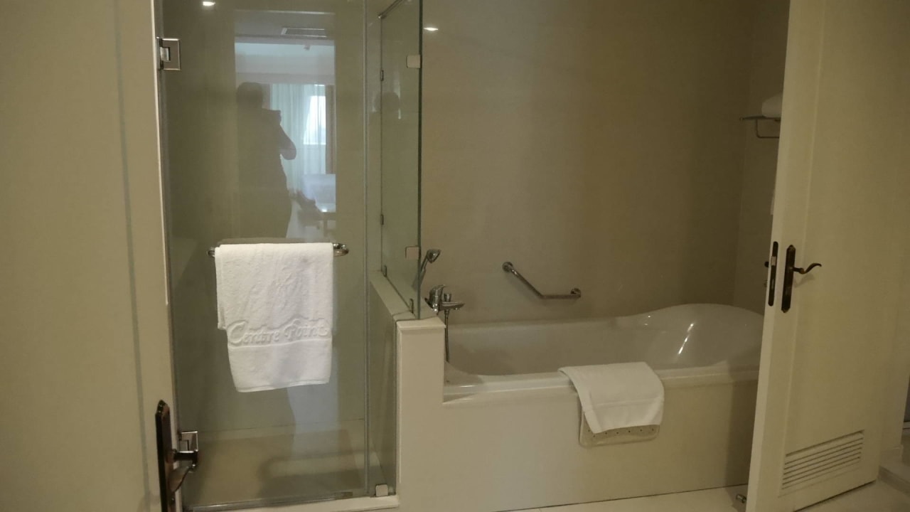 Bad Hotel Centre Point Plus Silom