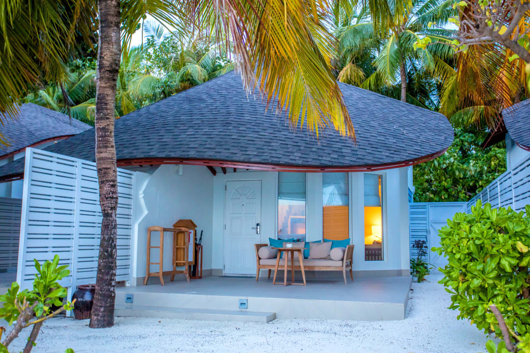 Zimmer Machchafushi Island Resort & Spa Maldives, The Centara Collection
