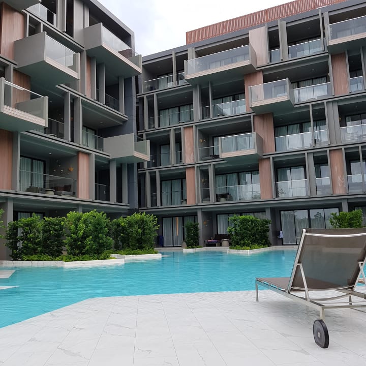 Pool La Vela Khao Lak