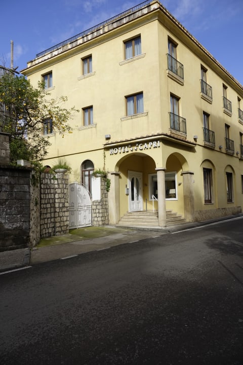 Außenansicht Hotel Capri
