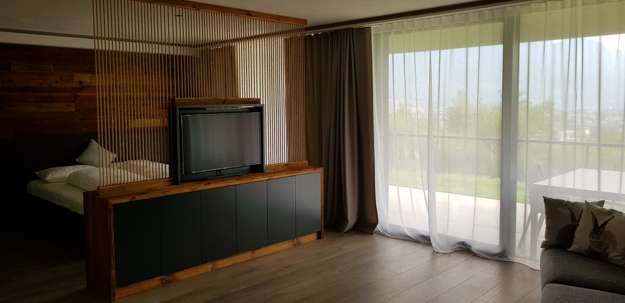 Zimmer The View - Your private luxury suites