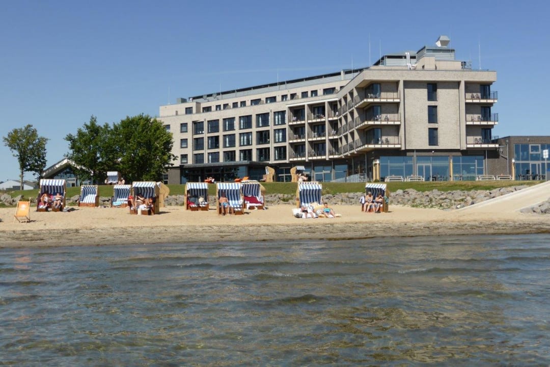 Strand ARBOREA Marina Resort Neustadt