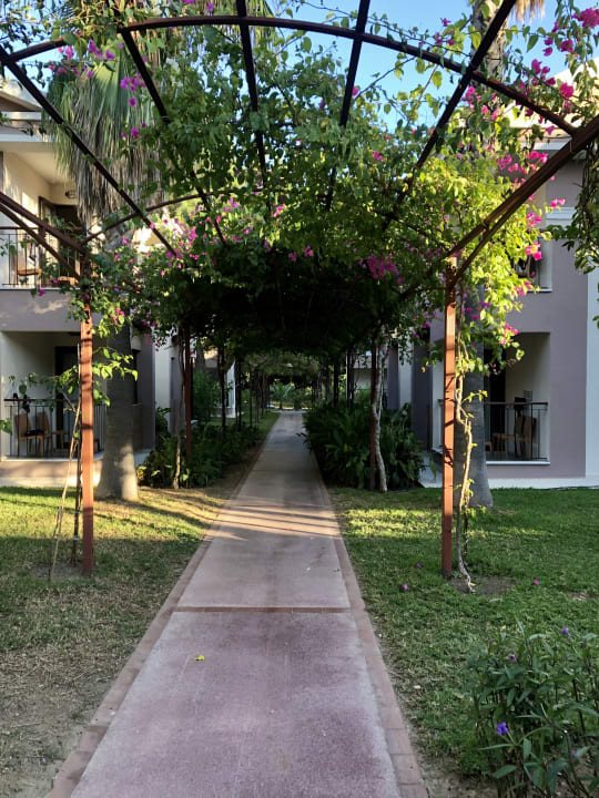 Gartenanlage Club Hotel Turan Prince World Select Villa