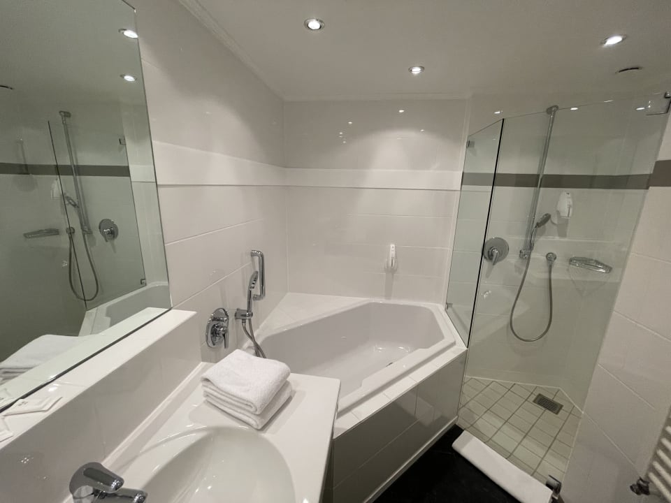 Zimmer Hotel Am Badersee