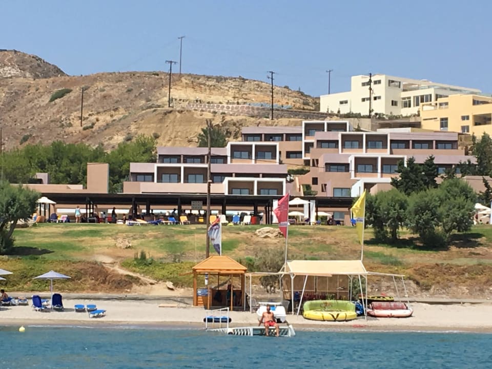 Das Hotel vom Meer aus Atlantica Mikri Poli Kos