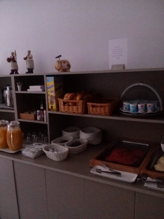 Frühstück Hostal Ca'n Gallu