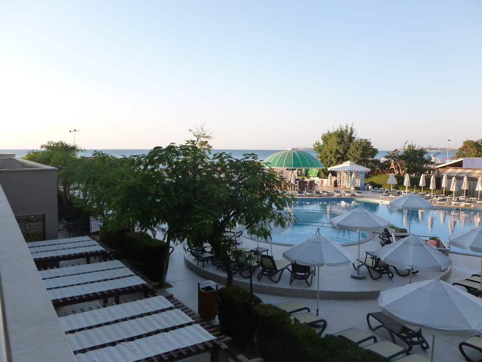 Pool Sentido Bellevue Beach