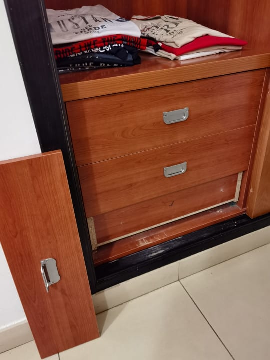 Zimmer HL Miraflor Suites Hotel