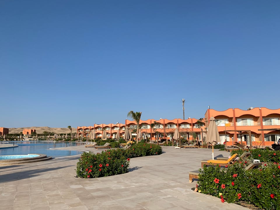 Ausblick Three Corners Happy Life Beach Resort