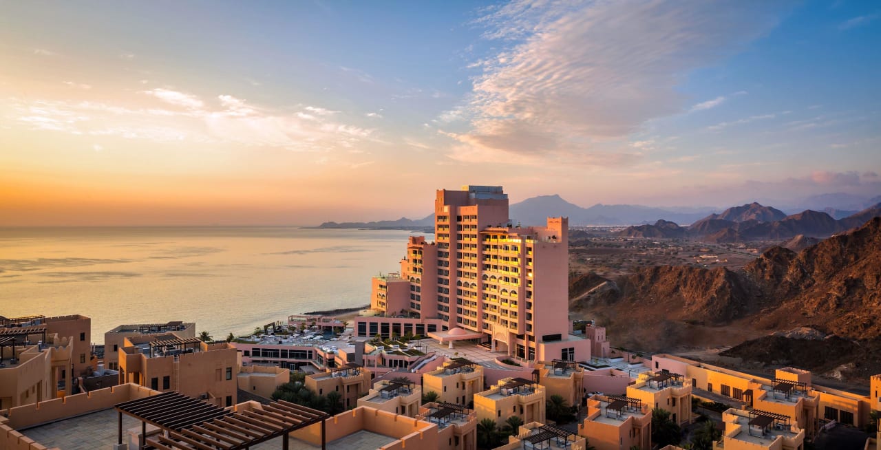 Außenansicht Fairmont Fujairah Beach Resort