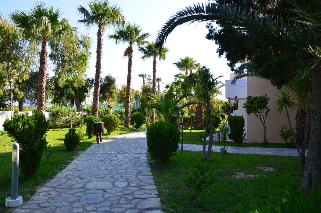 Gartenanlage Atlantica Marmari Beach