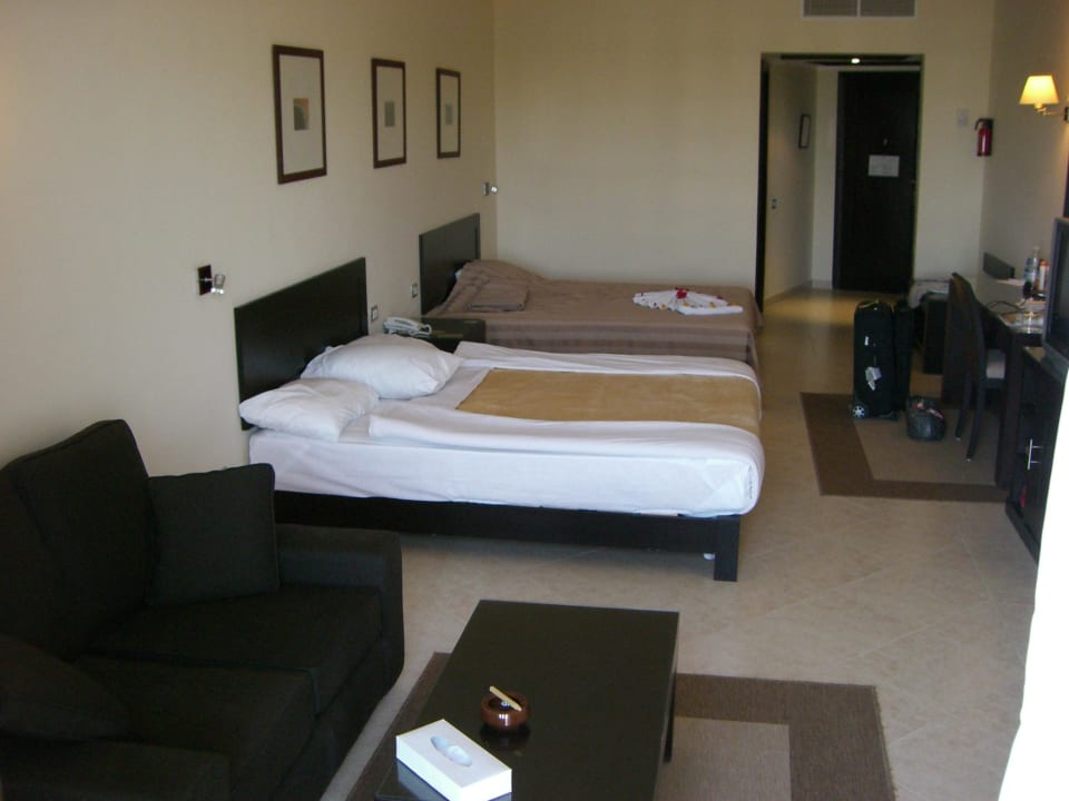 Sehr große Zimmer Fort Arabesque Resort, Spa & Villas