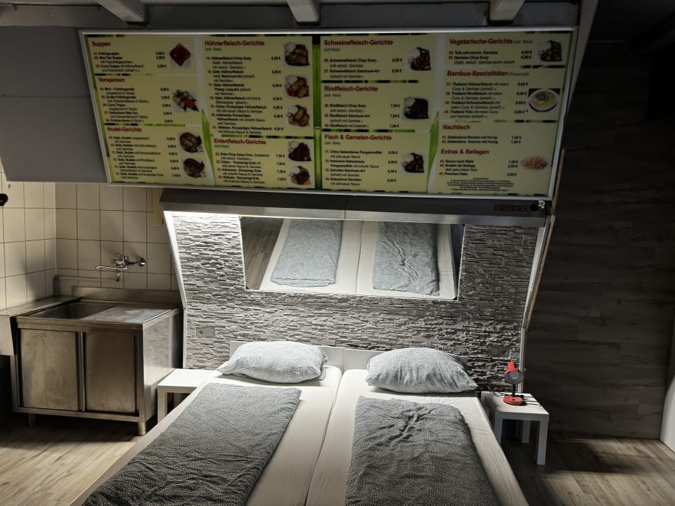 Zimmer hoteliving Duisburg-Moers