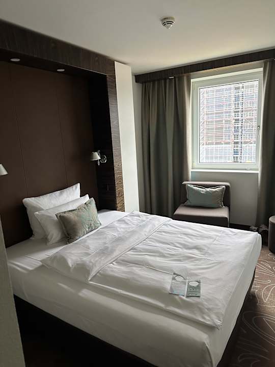 Zimmer Motel One Hamburg-Alster
