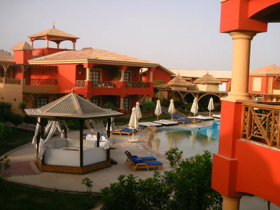 Aussicht vom 400er Zimmer Pickalbatros Alf Leila Wa Leila Resort - Neverland Hurghada