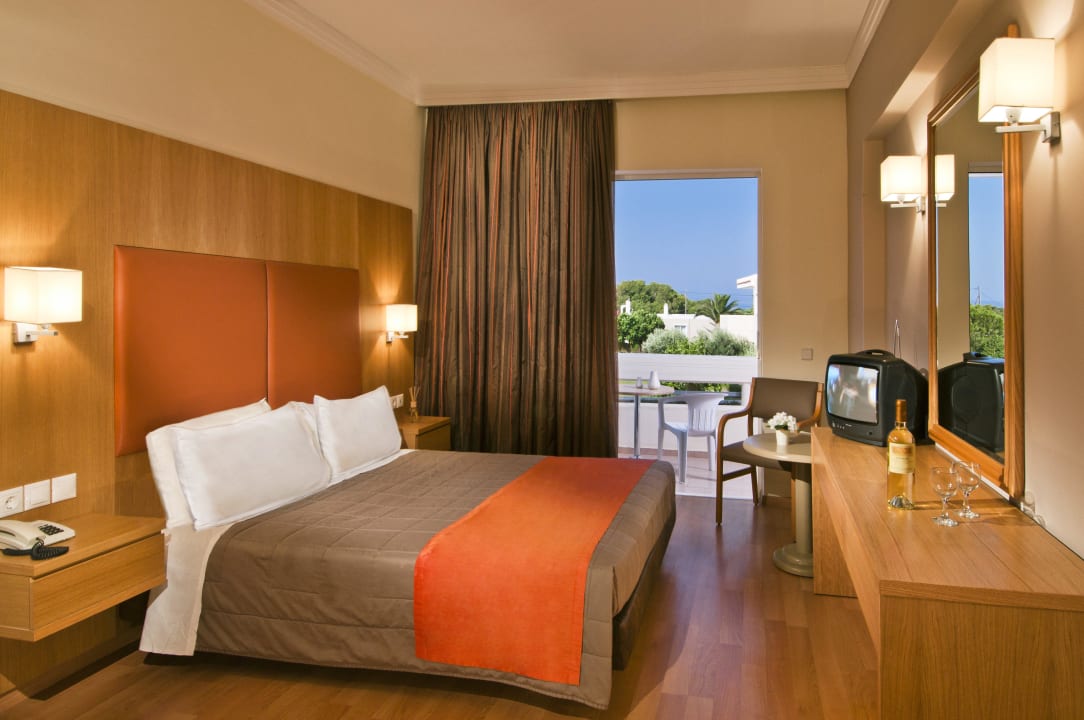 Family Apartment Kipriotis Village Resort