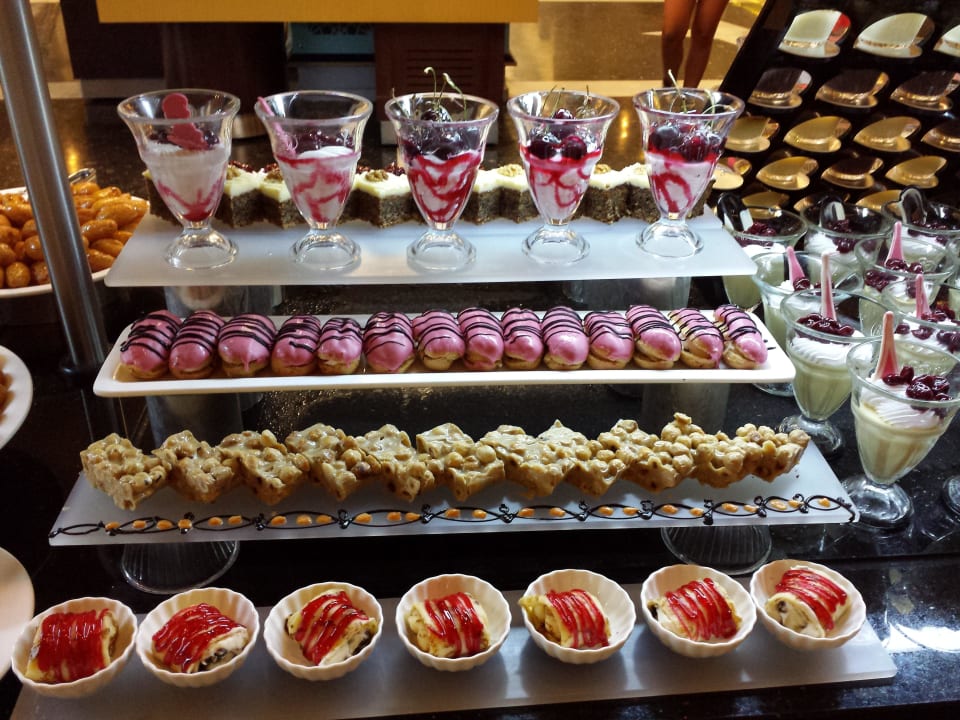 Teil vom Nachtisch Hotel Defne Garden