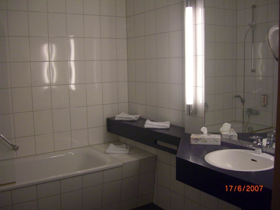 Bad Hotel Ascot-Bristol