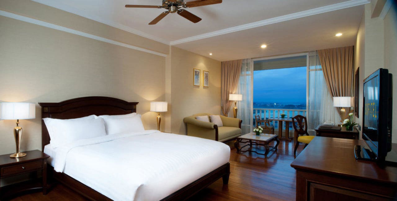 Luxury Room Hotel Sofitel Phnom Penh Phokeethra